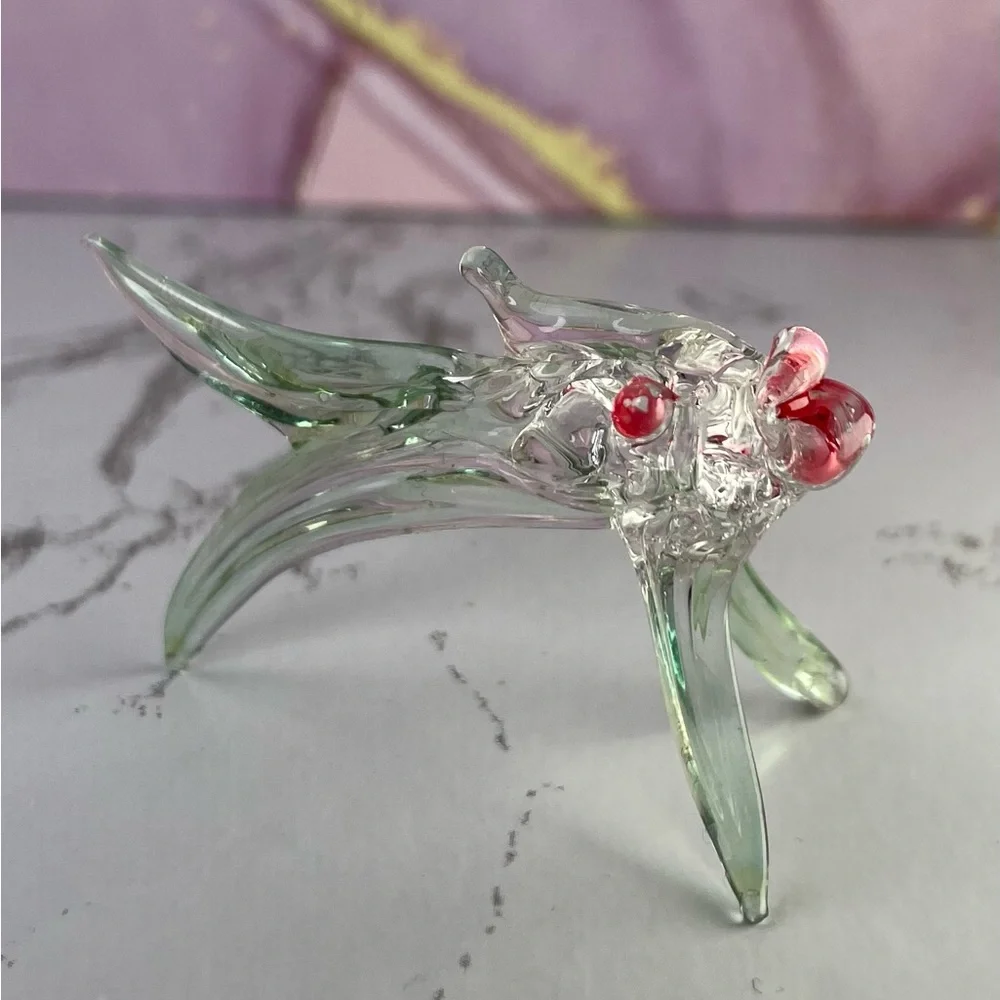 Mini Glass Fish - Picture 2 of 8